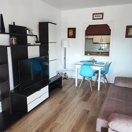 Apartamento 150 Metros De La Playa *