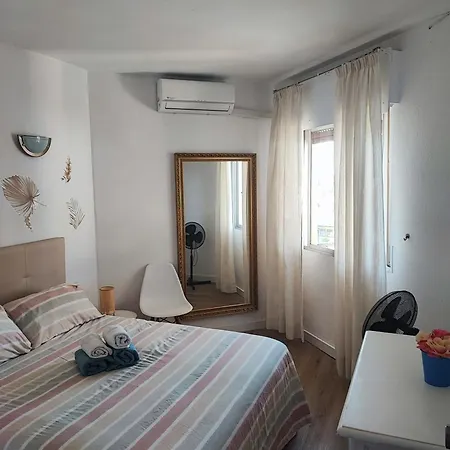 Apartamento 150 Metros De La Playa Torremolinos